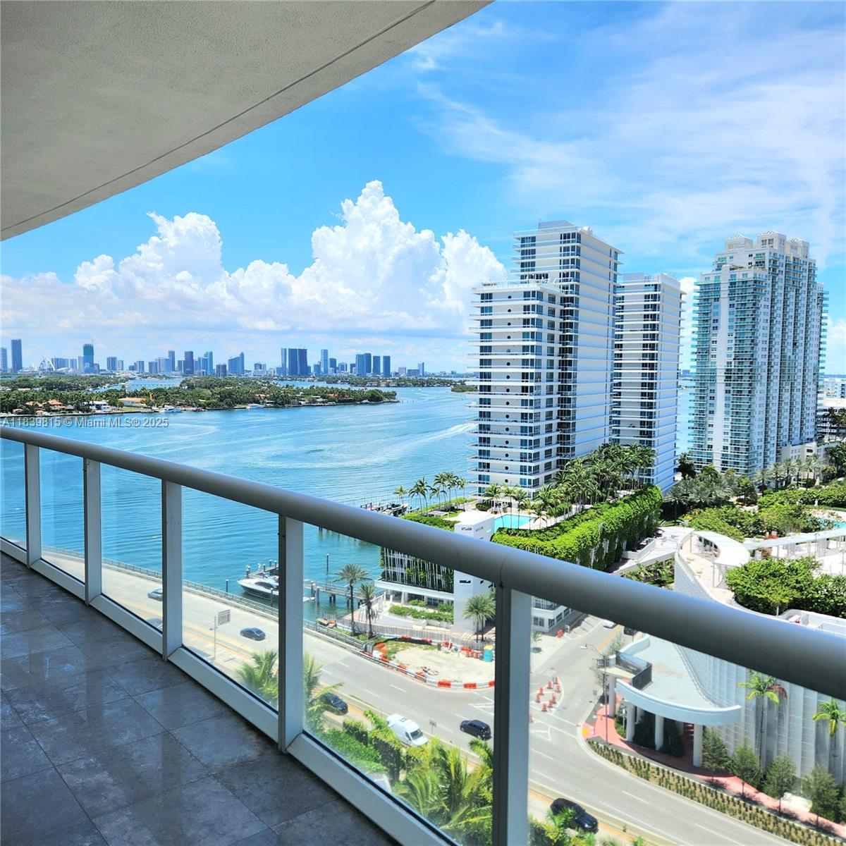 450 Alton Rd #1606, Miami Beach FL 33139
