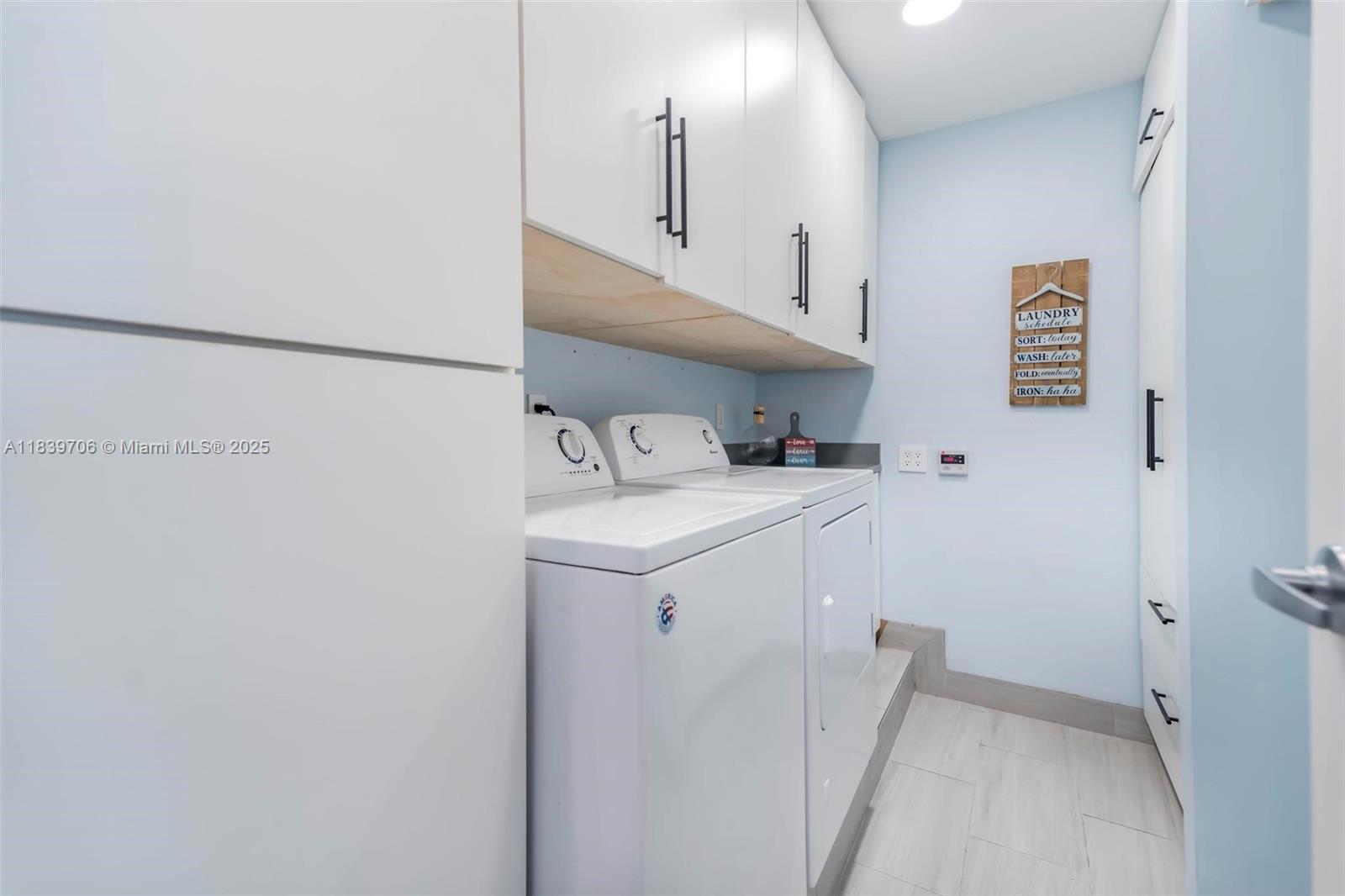 11940 NW 33rd St, Sunrise, Florida image 17