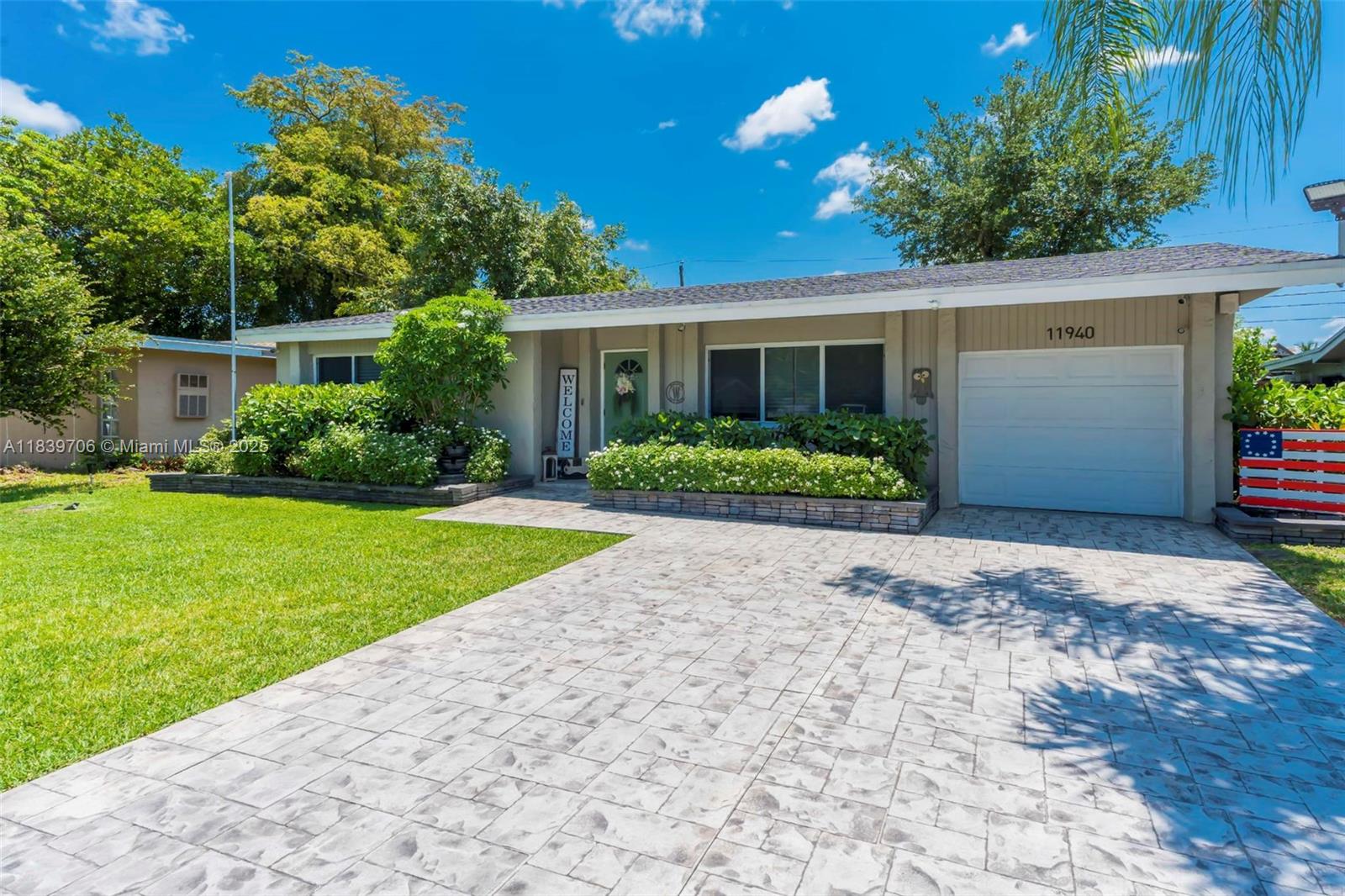 11940 NW 33rd St, Sunrise, Florida image 30
