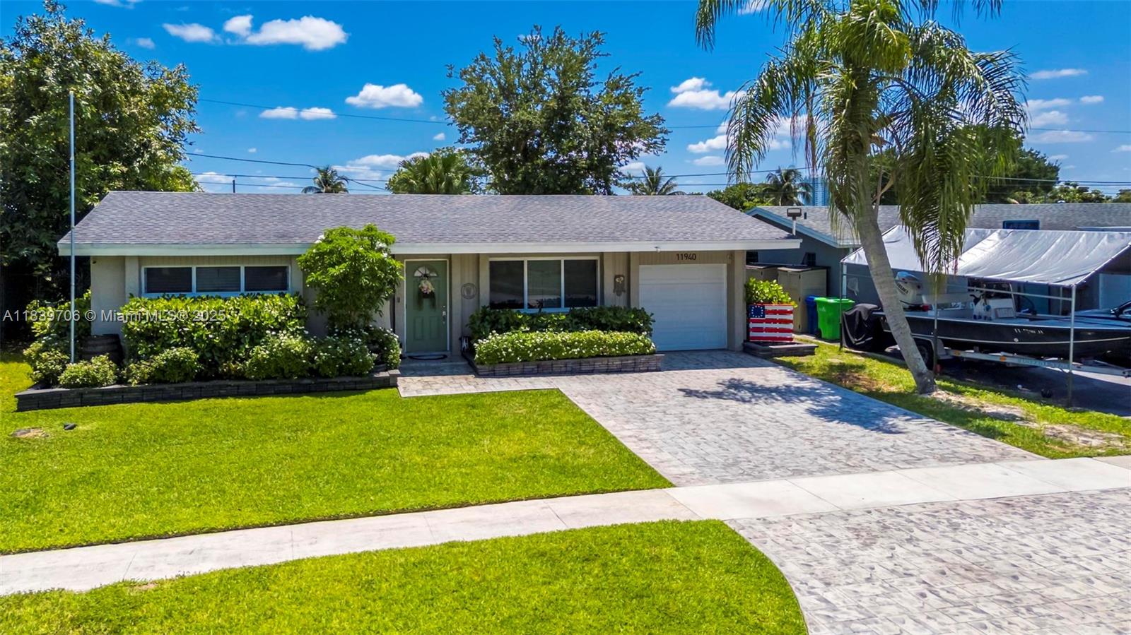 11940 NW 33rd St, Sunrise, Florida image 32