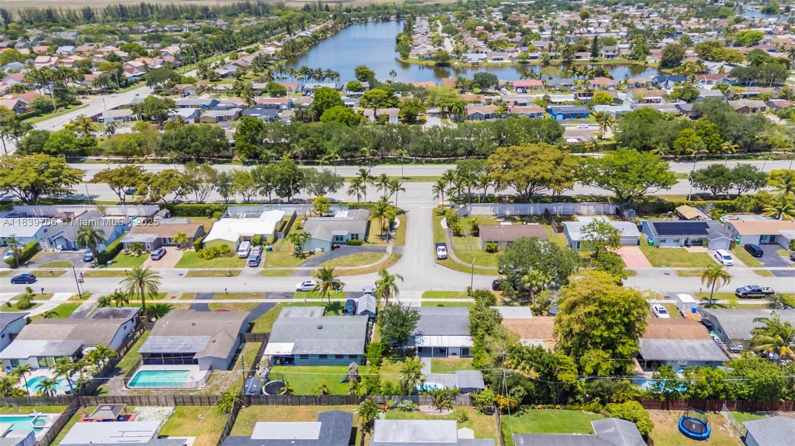 11940 NW 33rd St, Sunrise, Florida image 40