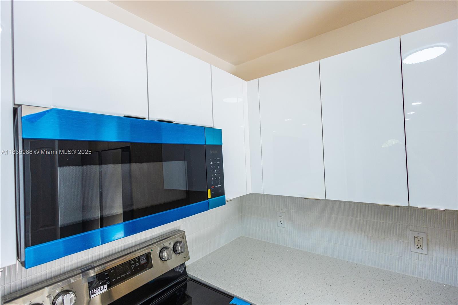 812 33rd St, West Palm Beach, Florida image 14