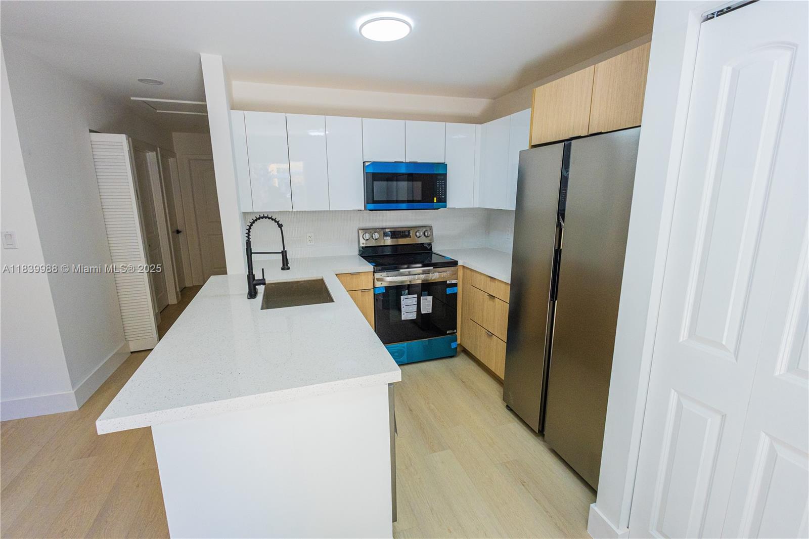 812 33rd St, West Palm Beach, Florida image 15