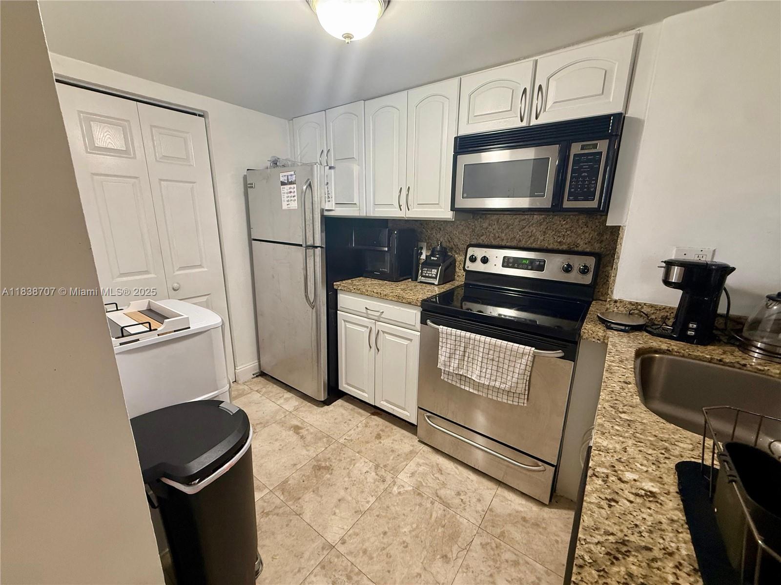770 Claughton Island Dr #413, Miami FL 33131