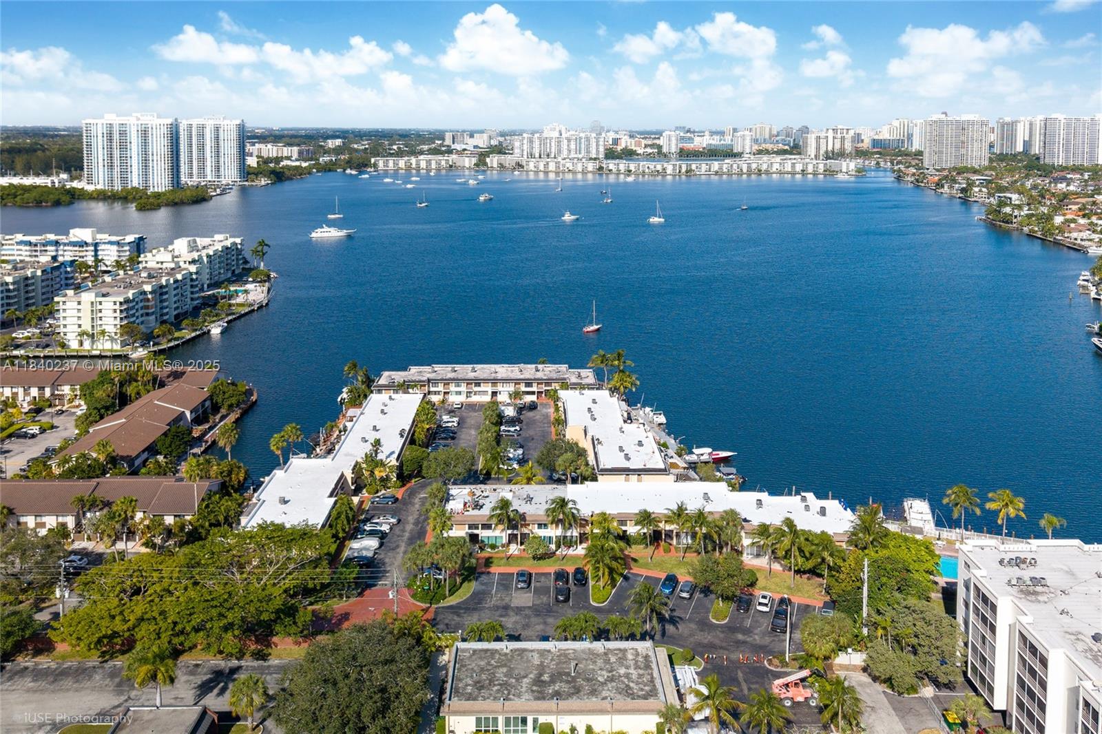16479 NE 27th Pl #16, North Miami Beach, Florida image 21