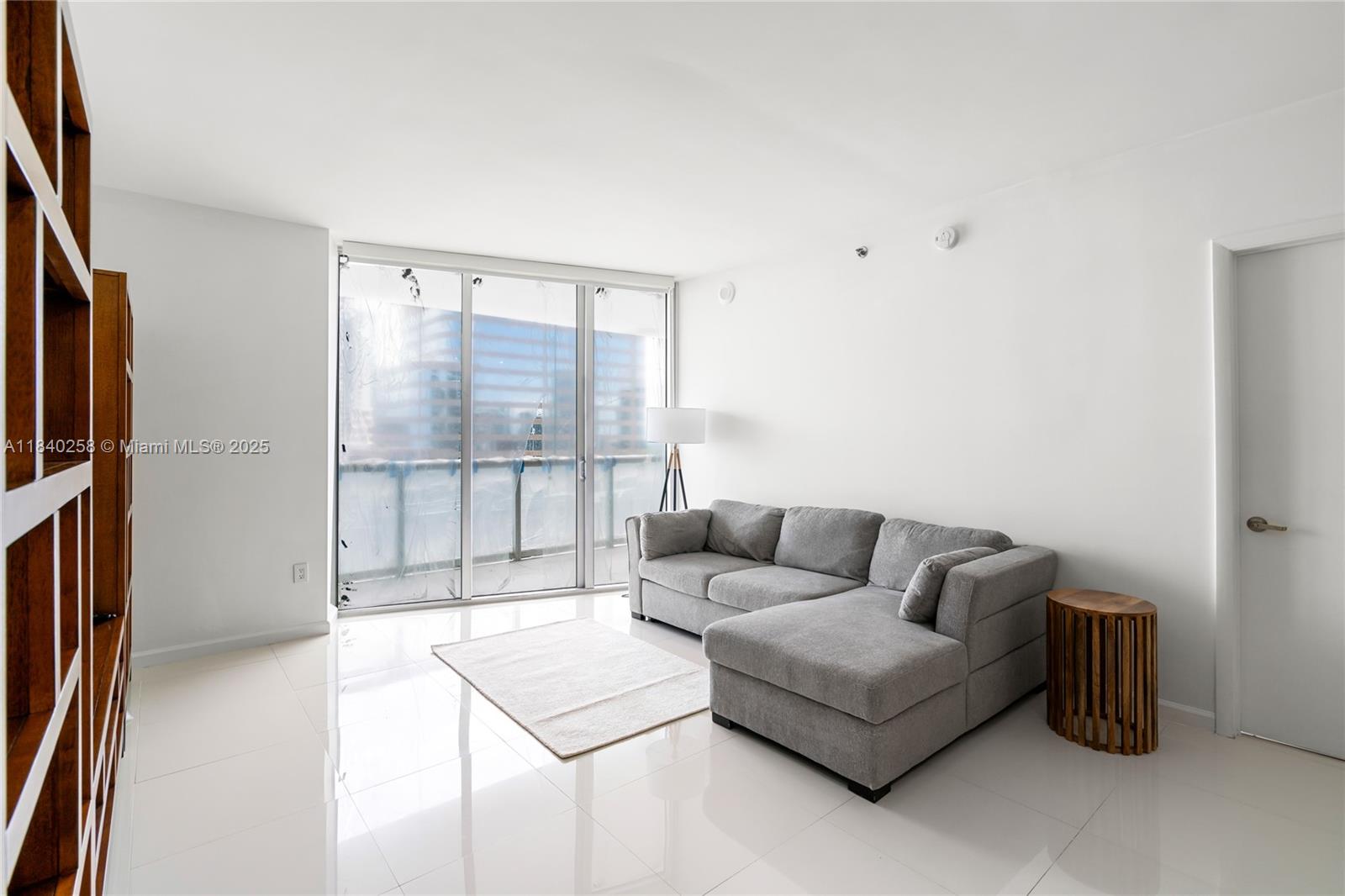 495 BRICKELL AVE #3207, Miami FL 33131