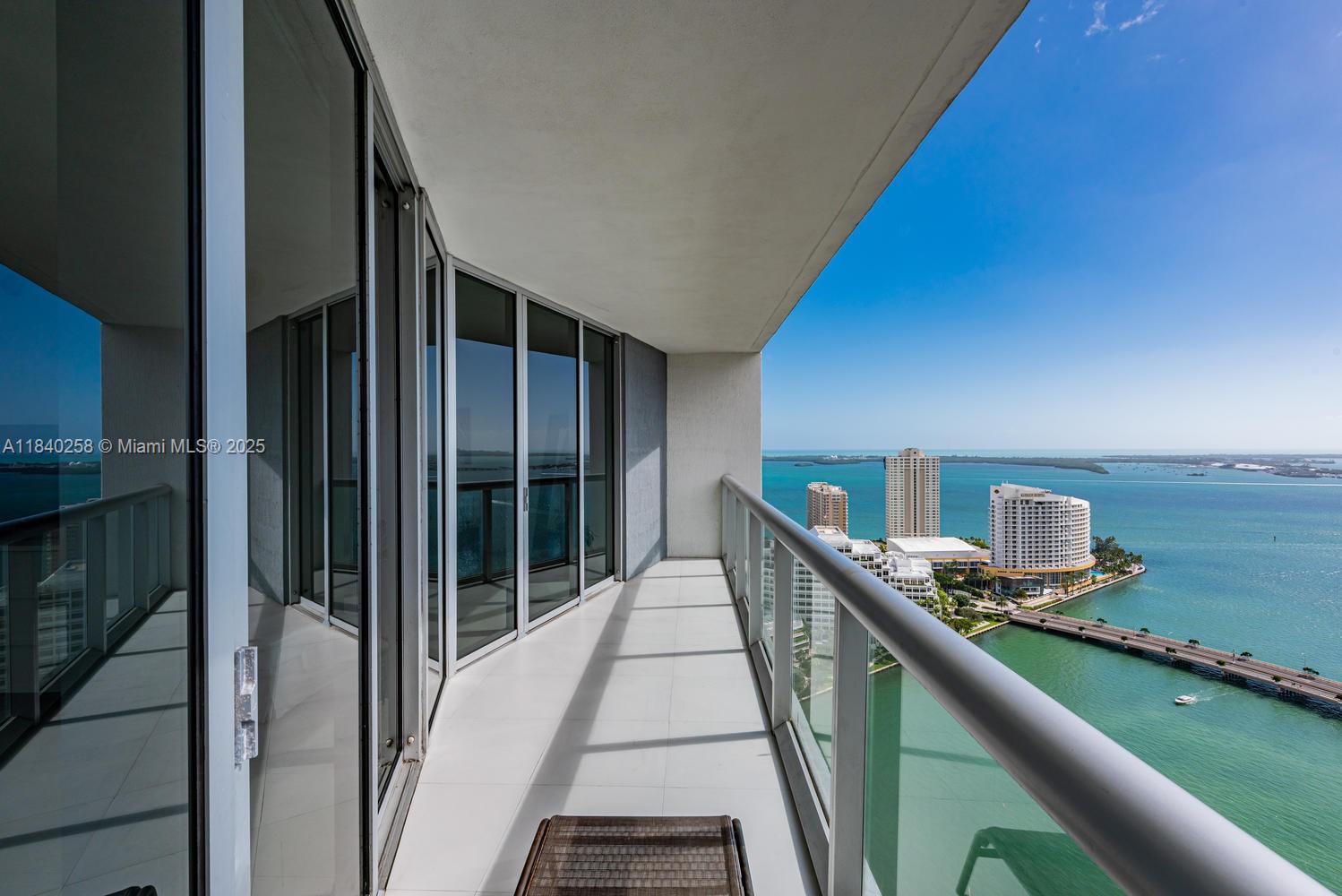 495 BRICKELL AVE #3207, Miami FL 33131