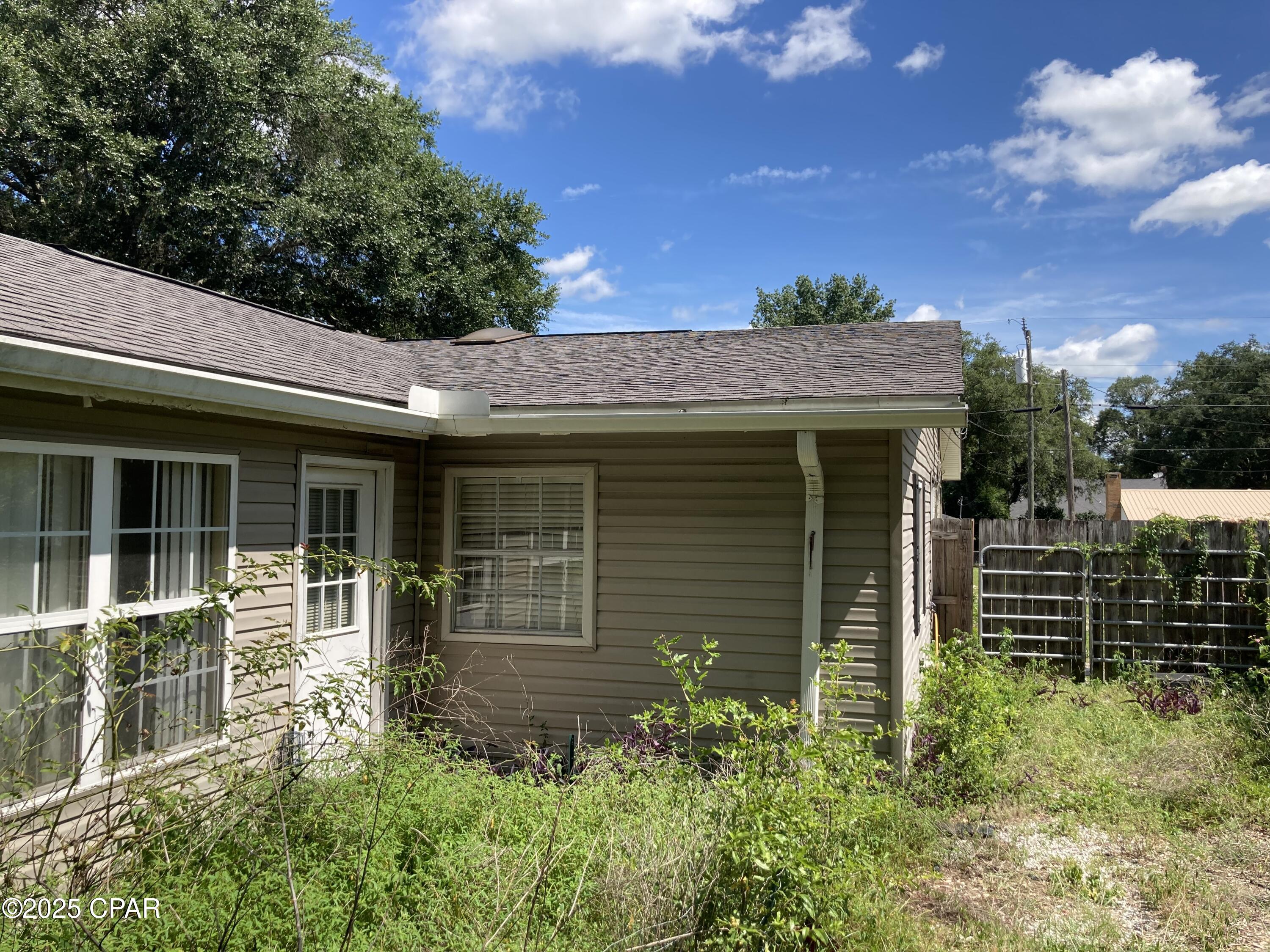 Image 2 For 202 22nd Street