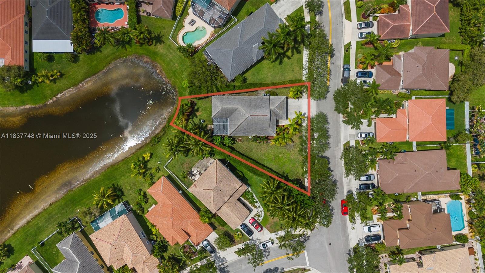 649 Willow Bend Rd, Weston, Florida image 2