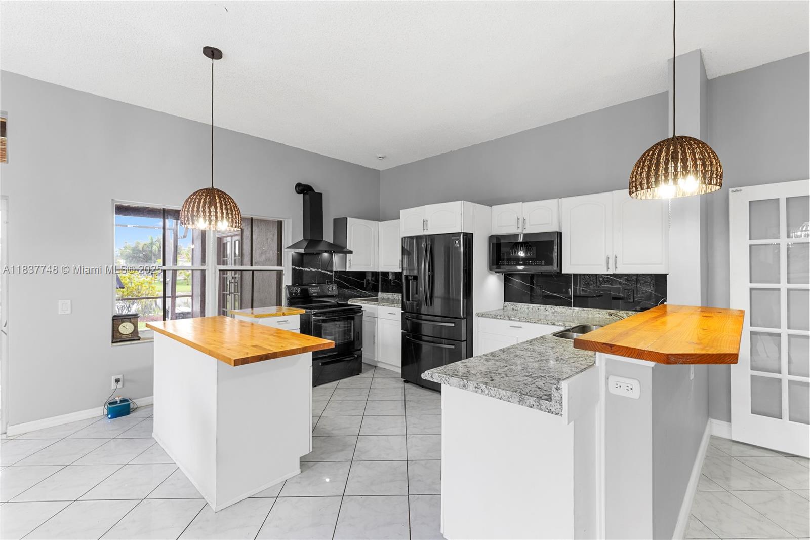 649 Willow Bend Rd, Weston, Florida image 8
