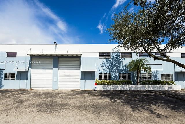   Unit , Medley, Florida 33166