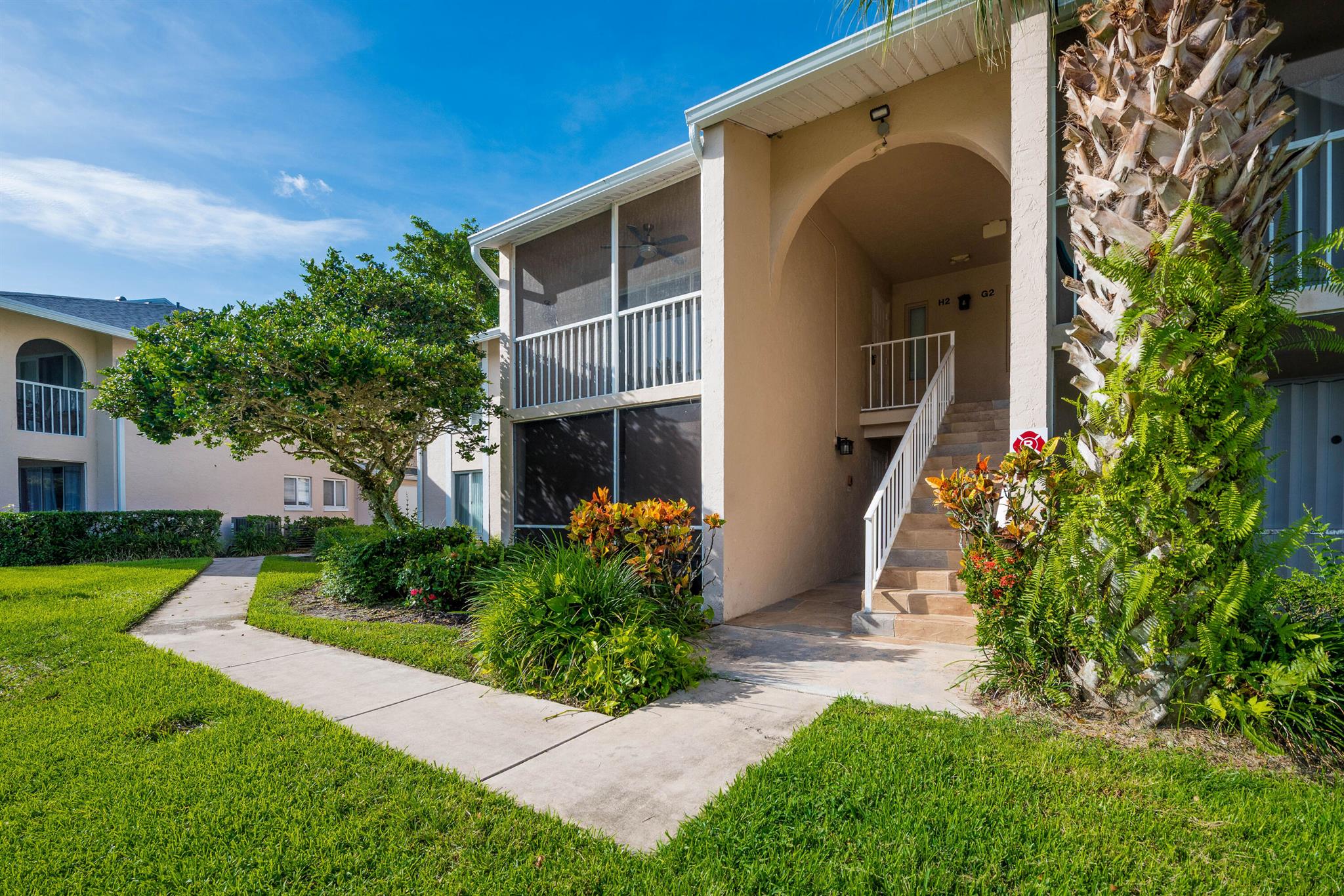 13870 Oneida Drive Unit H2, Delray Beach, Florida 33446