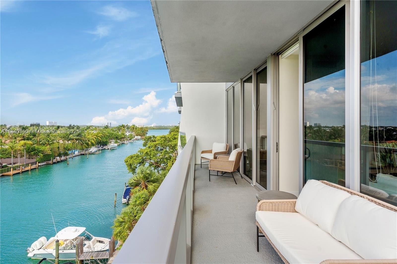 Apartamento en Alquiler en Bay Harbor Islands, FL