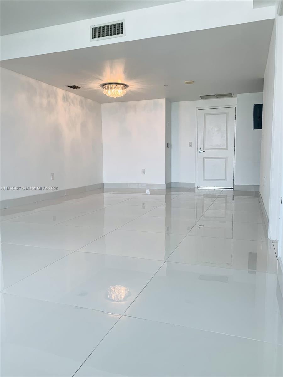 1250 S Miami Ave #3403, Miami FL 33130