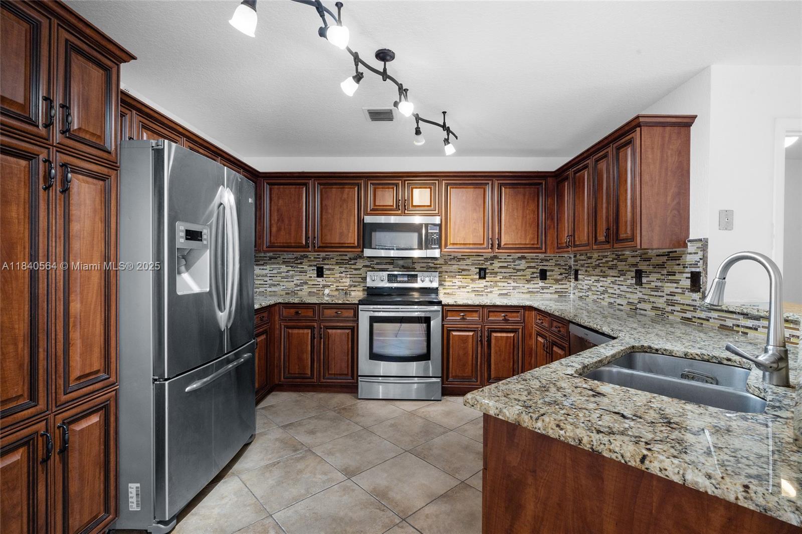 Residential, Parkland, Florida image 14