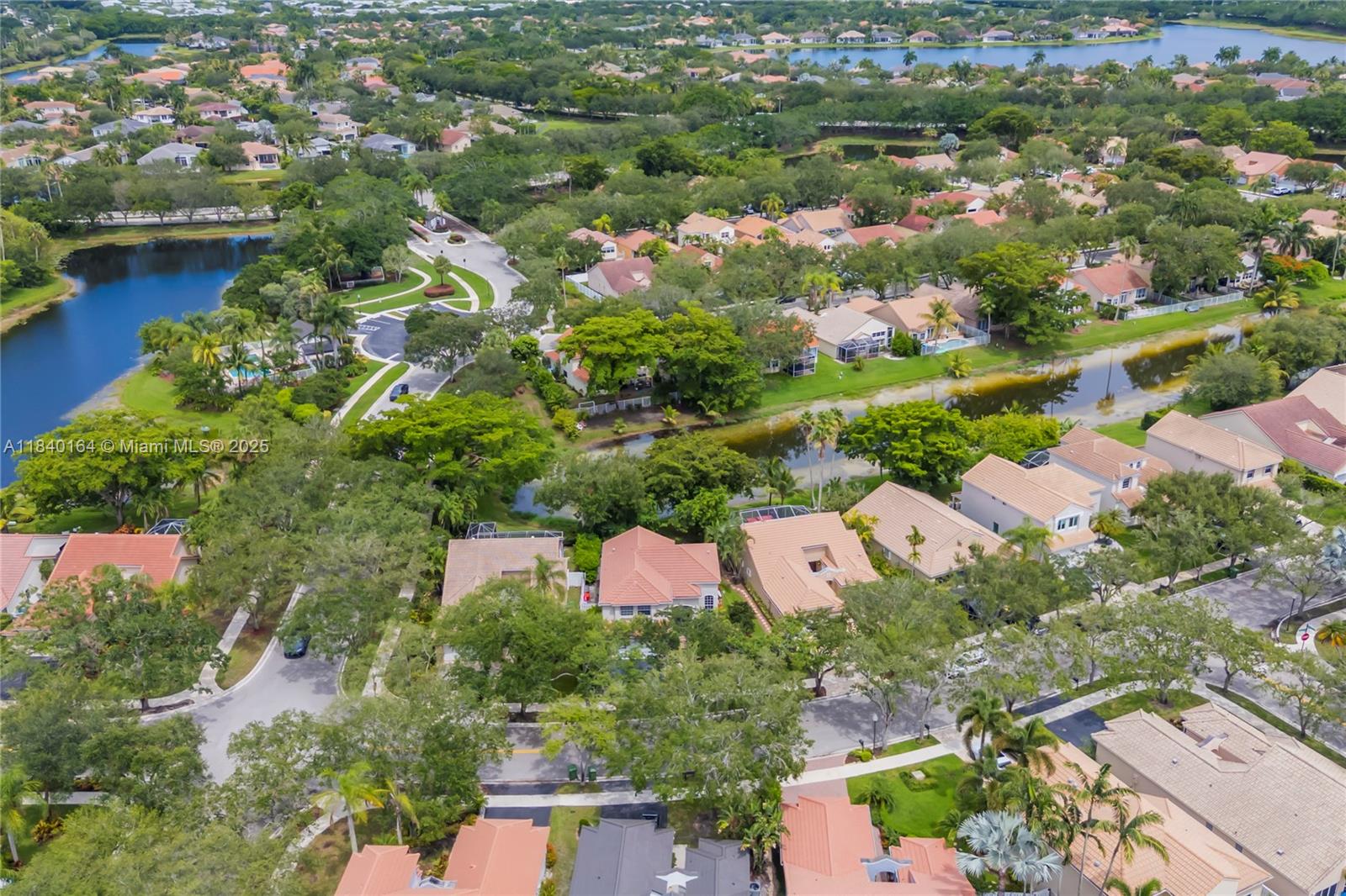 1204 Bayview Cir, Weston, Florida image 49