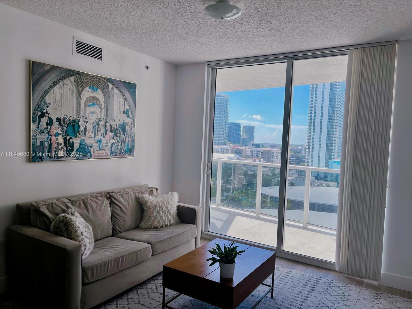 601 23rd St Unit 1601, Miami, Florida 33137