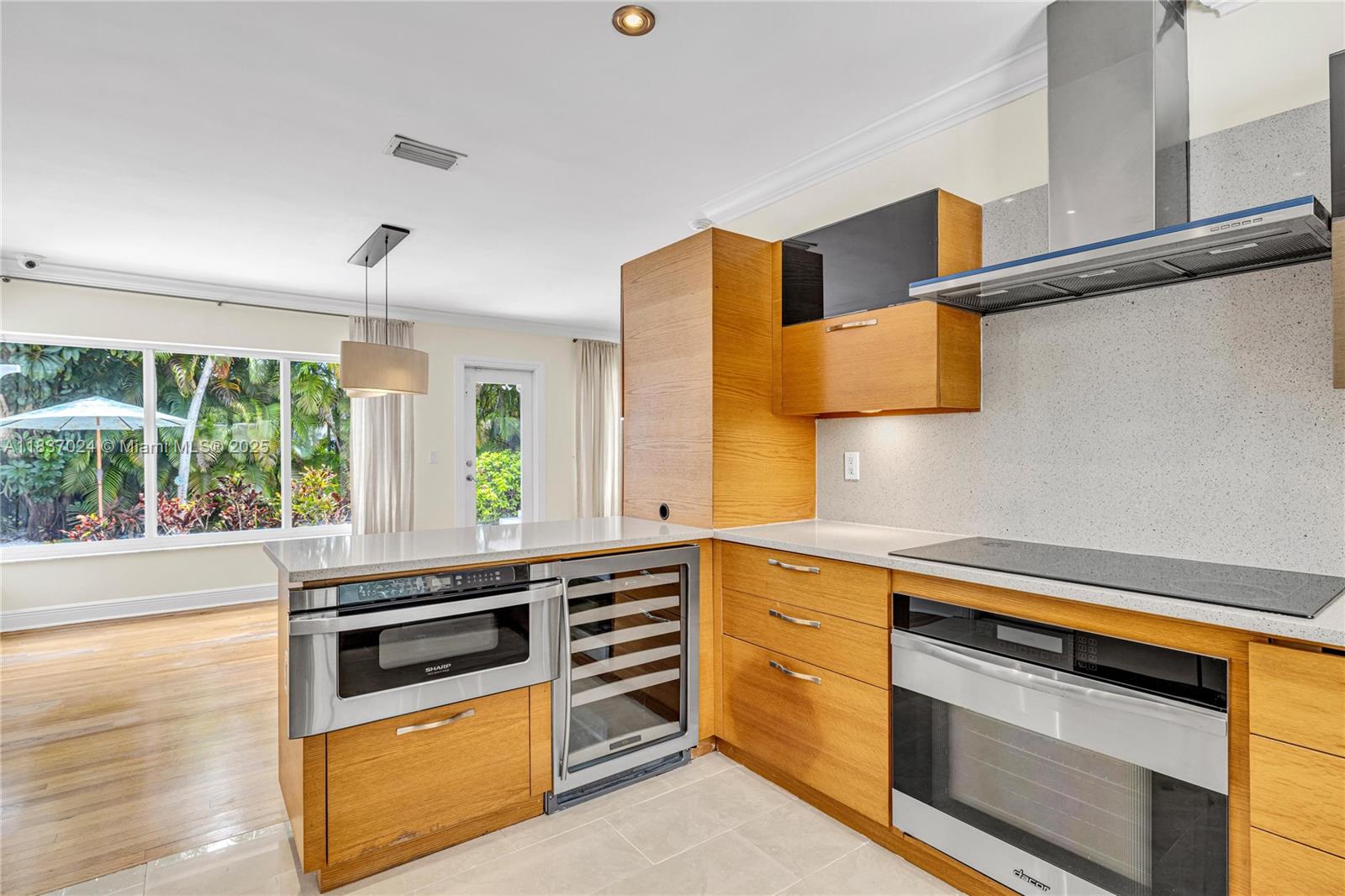 911 Mariana Ave, Coral Gables, Florida image 12