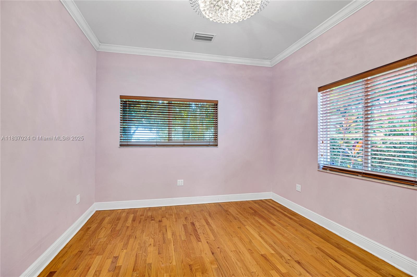 911 Mariana Ave, Coral Gables, Florida image 29