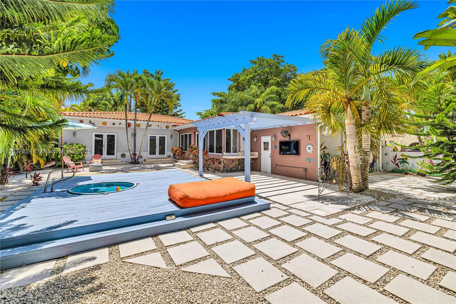 911 Mariana Ave, Coral Gables, Florida image 3