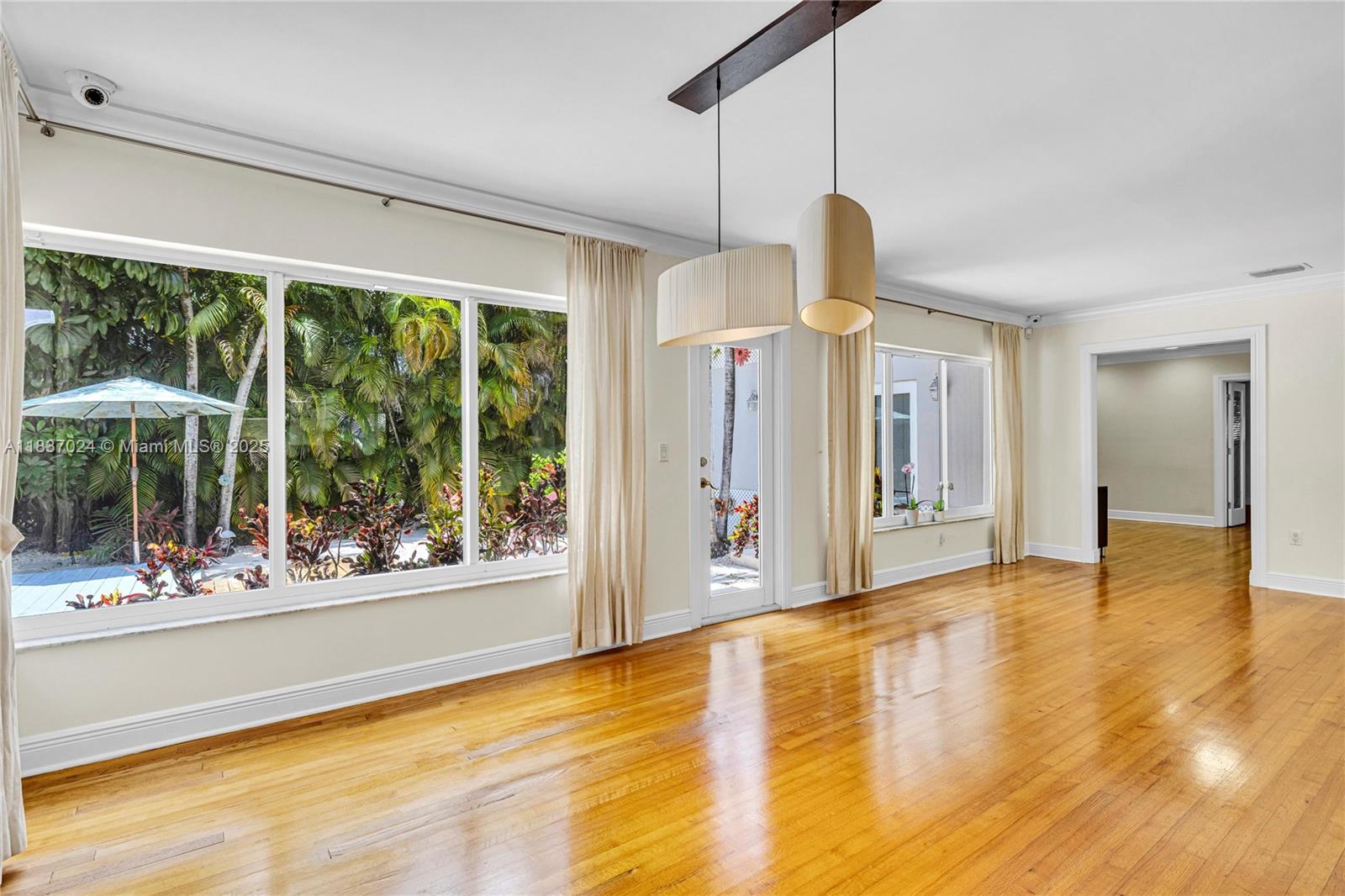 911 Mariana Ave, Coral Gables, Florida image 36