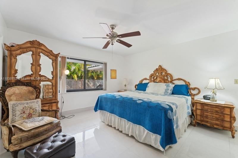 11610 NE 6th Ave, Biscayne Park, Florida image 14