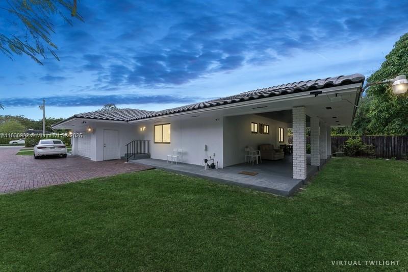11610 NE 6th Ave, Biscayne Park, Florida image 24