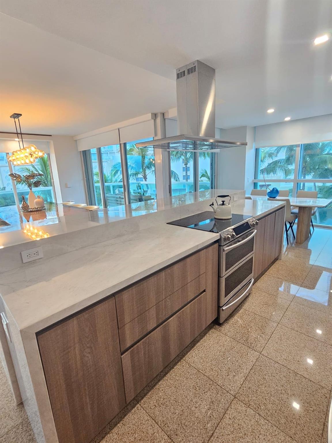 Apartamento en Venta en Sunny Isles Beach, FL