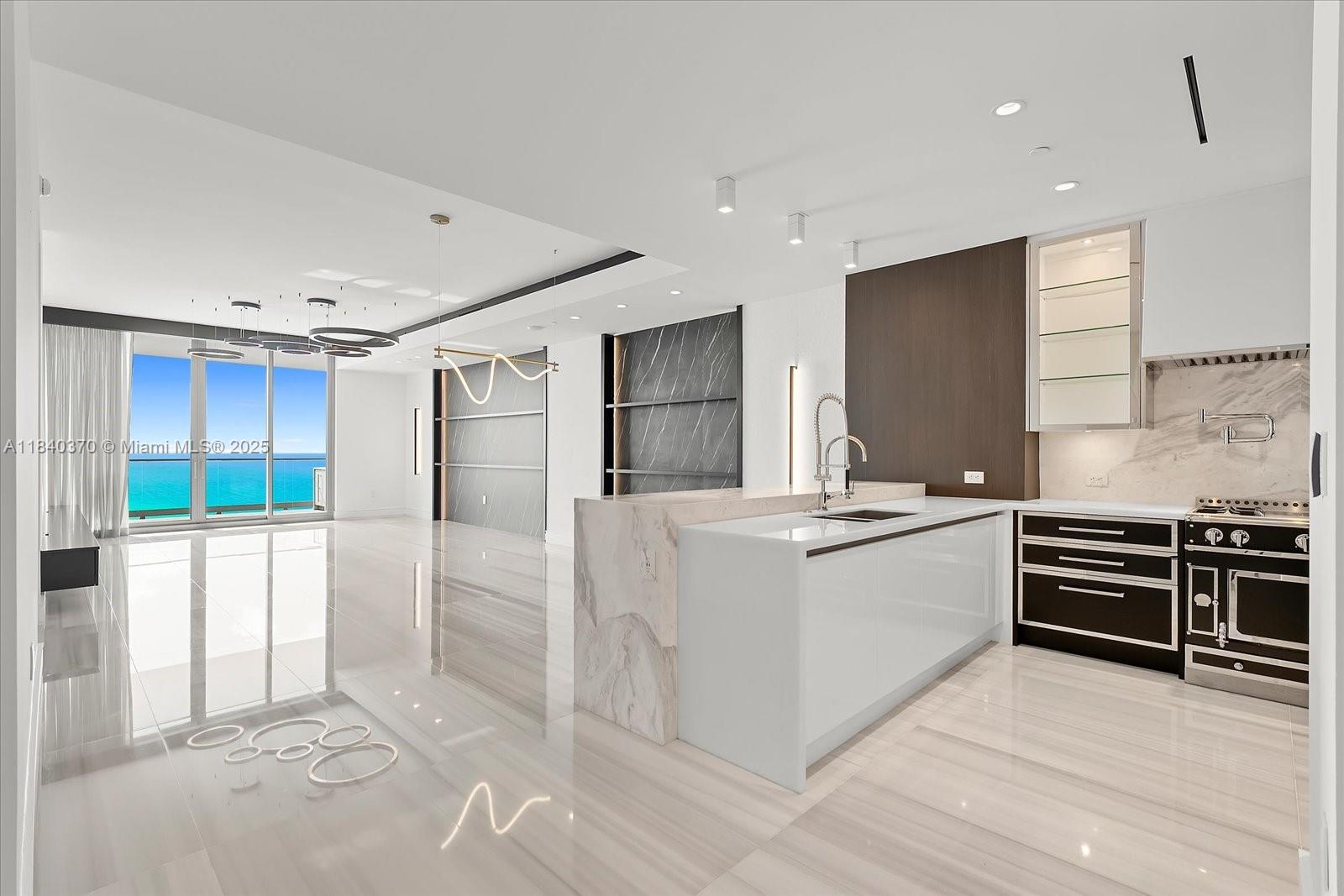 17901 Collins Ave Unit 2102, Sunny Isles Beach, Florida 33160