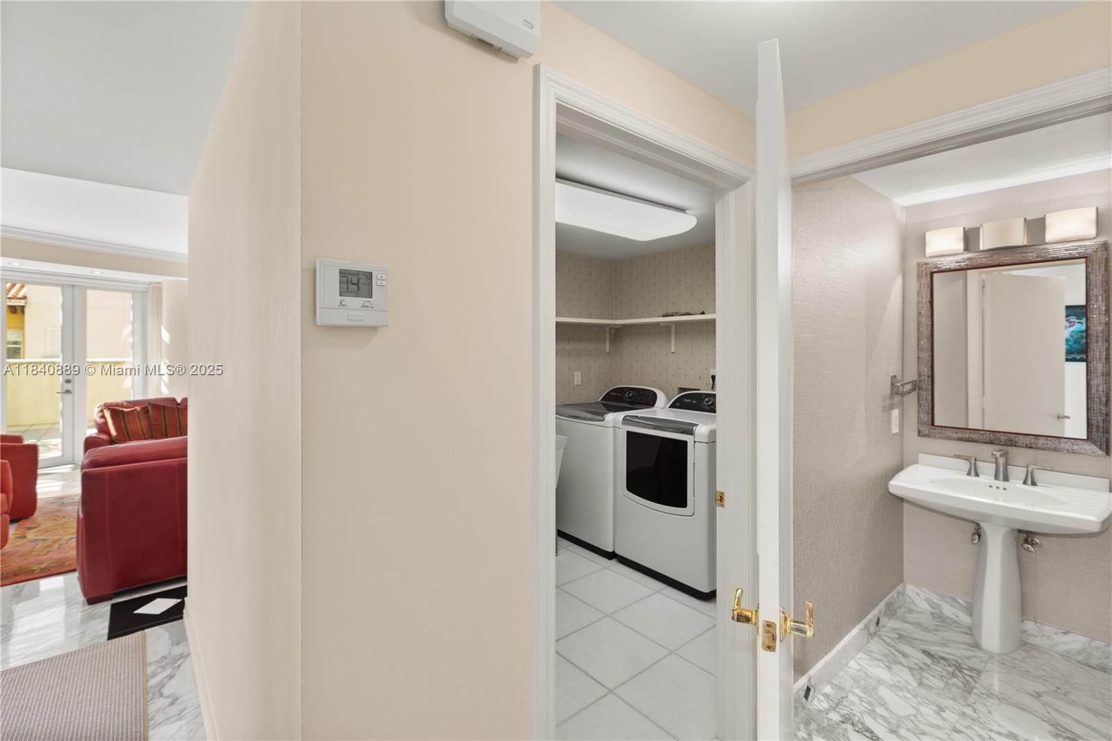 610 Valencia Ave #503, Coral Gables, Florida image 25