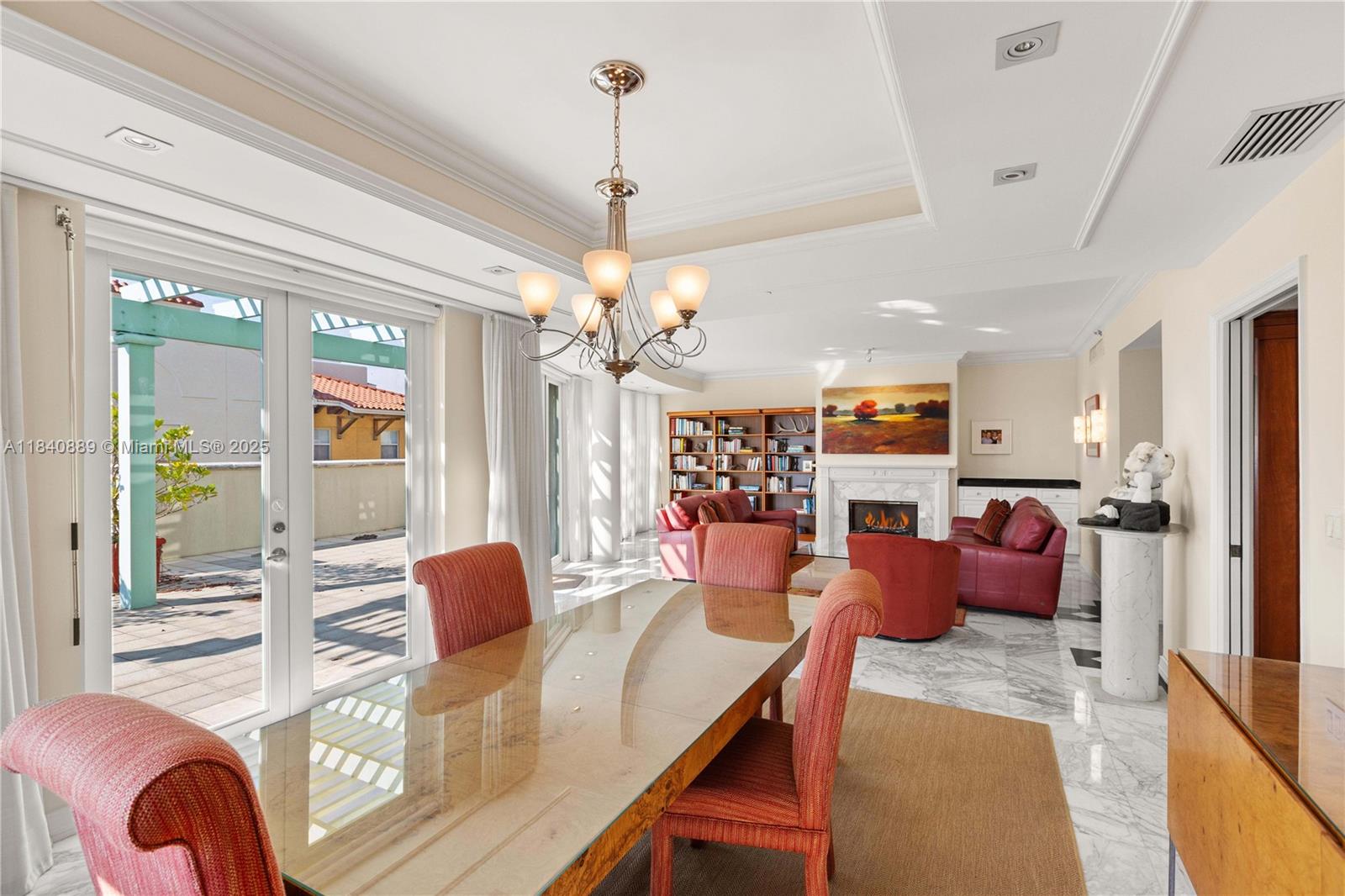 610 Valencia Ave #503, Coral Gables, Florida image 9