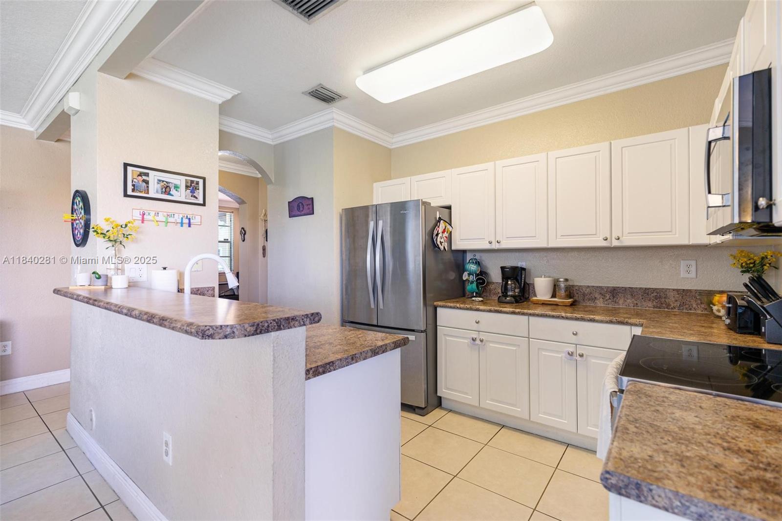 9333 SW 227th St #8-6, Cutler Bay, Florida image 4