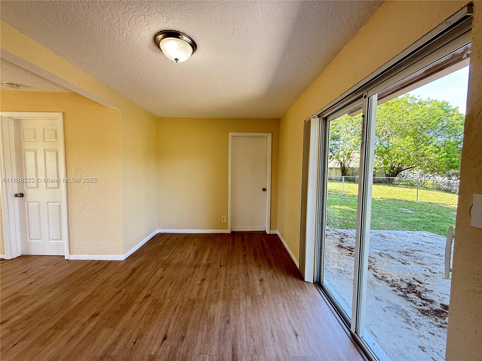 5491 SW 6th St, Margate, Florida image 10