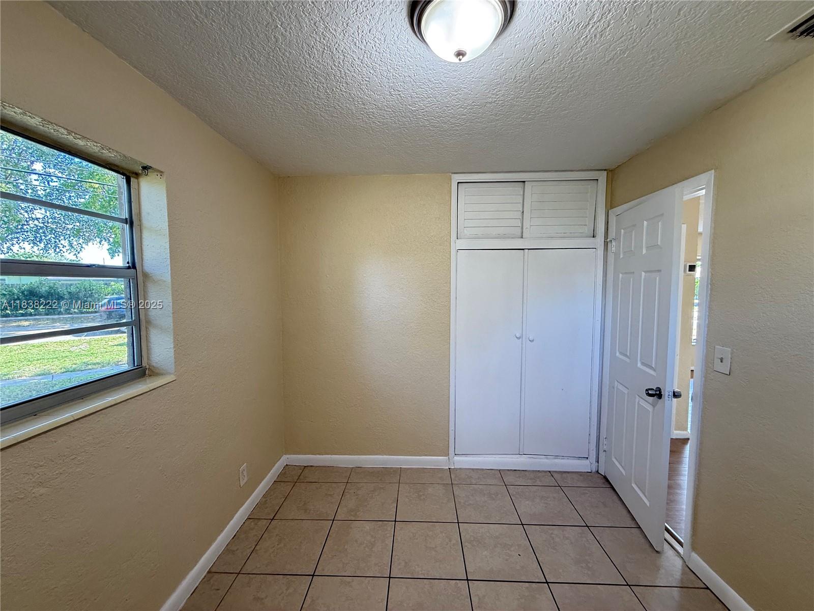 5491 SW 6th St, Margate, Florida image 19