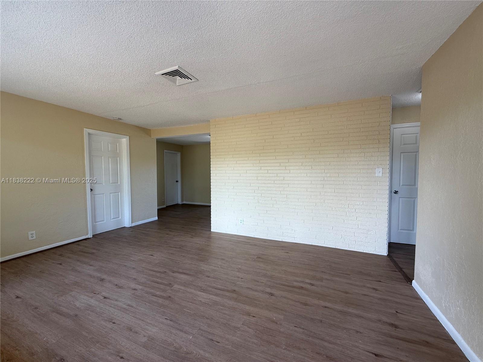 5491 SW 6th St, Margate, Florida image 5