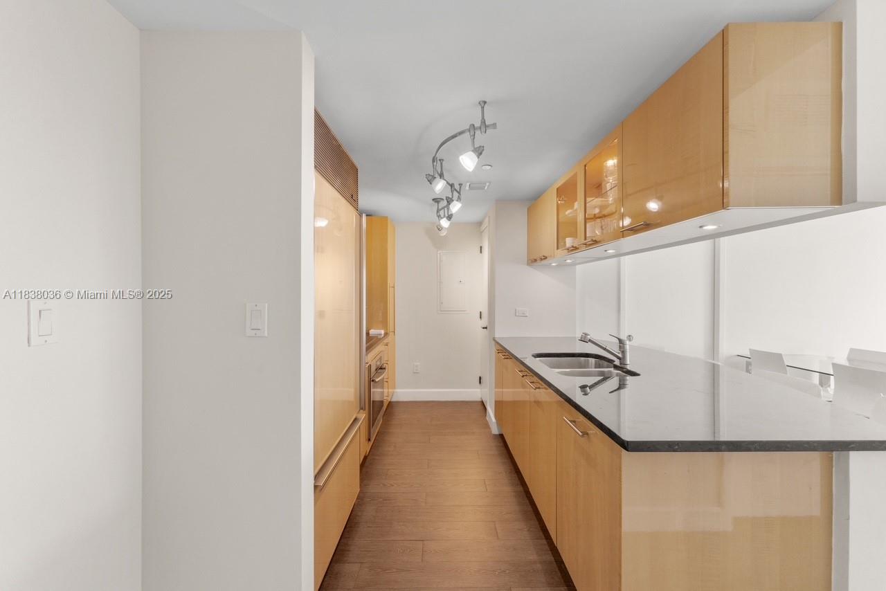 6801 Collins Ave #LPH10, Miami Beach FL 33141
