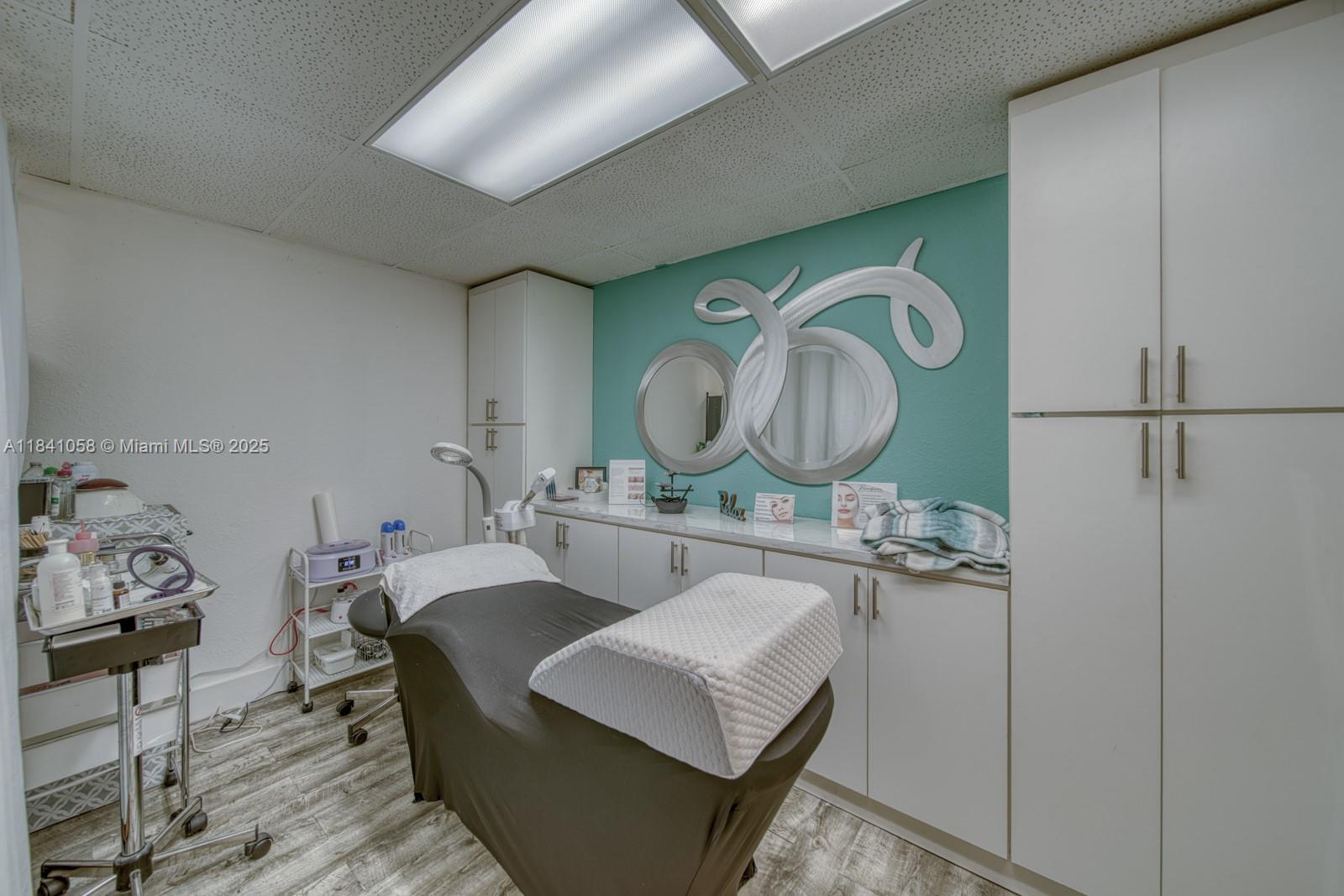 Established Full-Service Beauty Salon For Sale In Hialeah