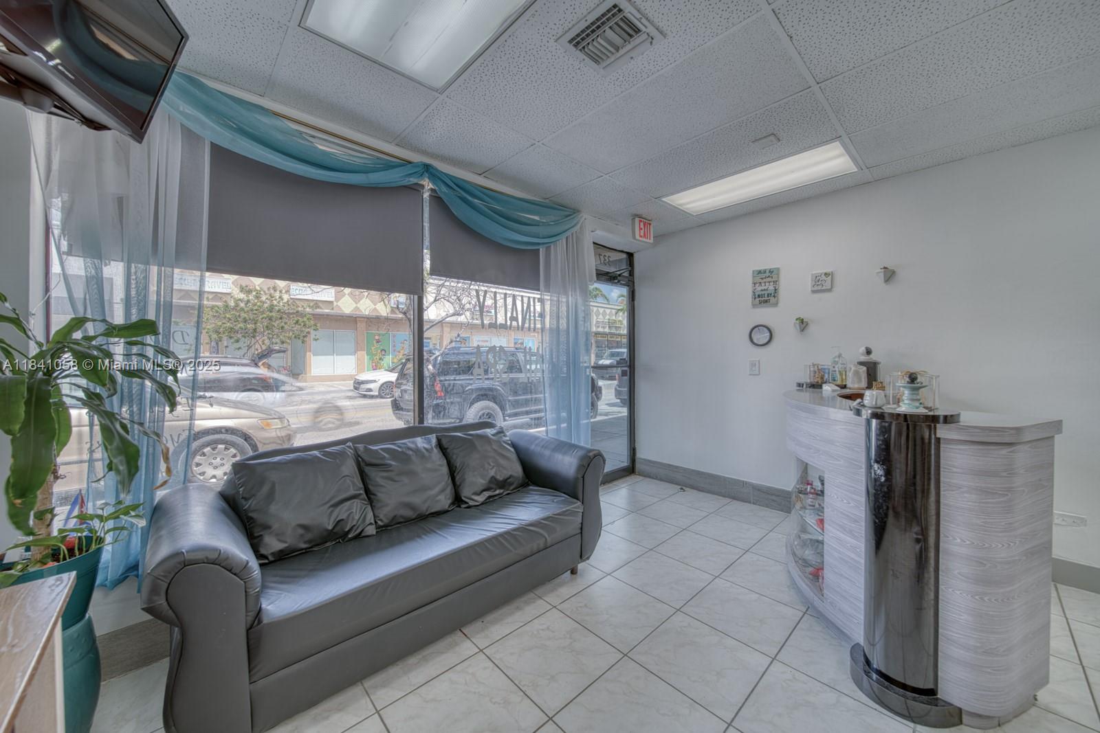 Established Full-Service Beauty Salon For Sale In Hialeah