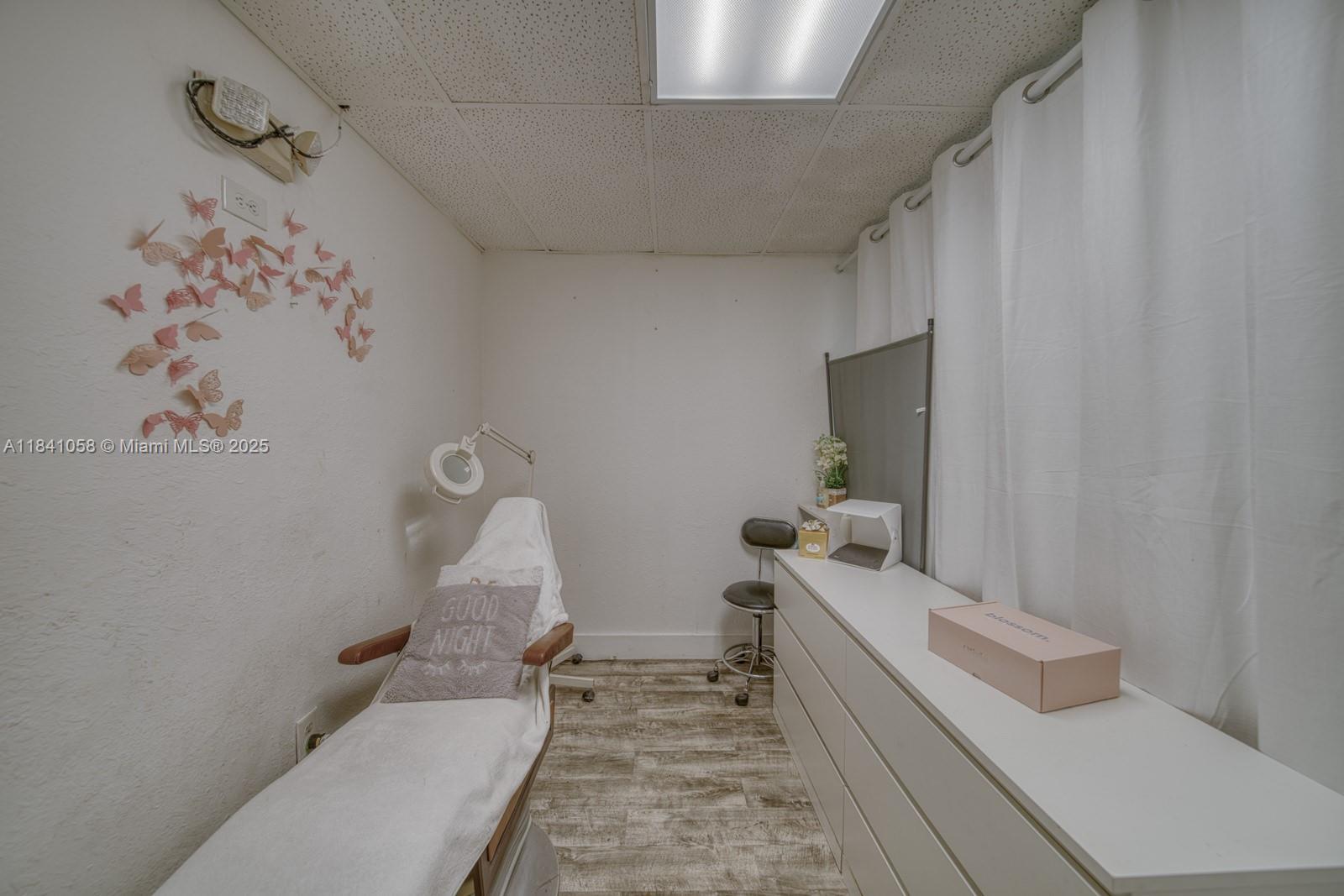 Established Full-Service Beauty Salon For Sale In Hialeah