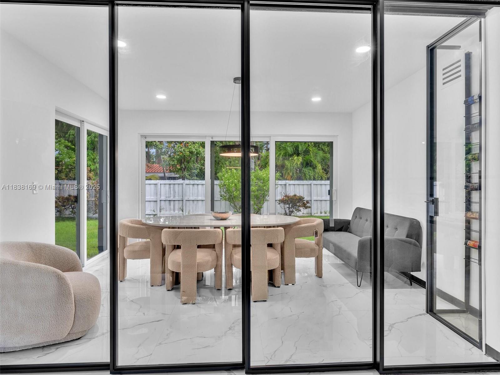 915 N 14th Ave, Hollywood, Florida image 11