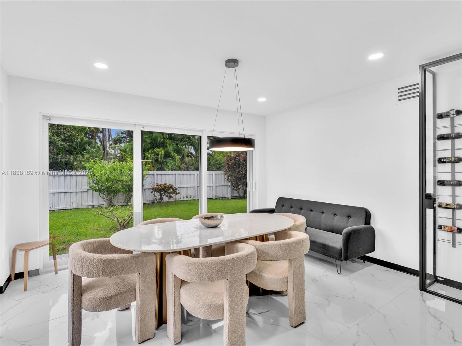 915 N 14th Ave, Hollywood, Florida image 16