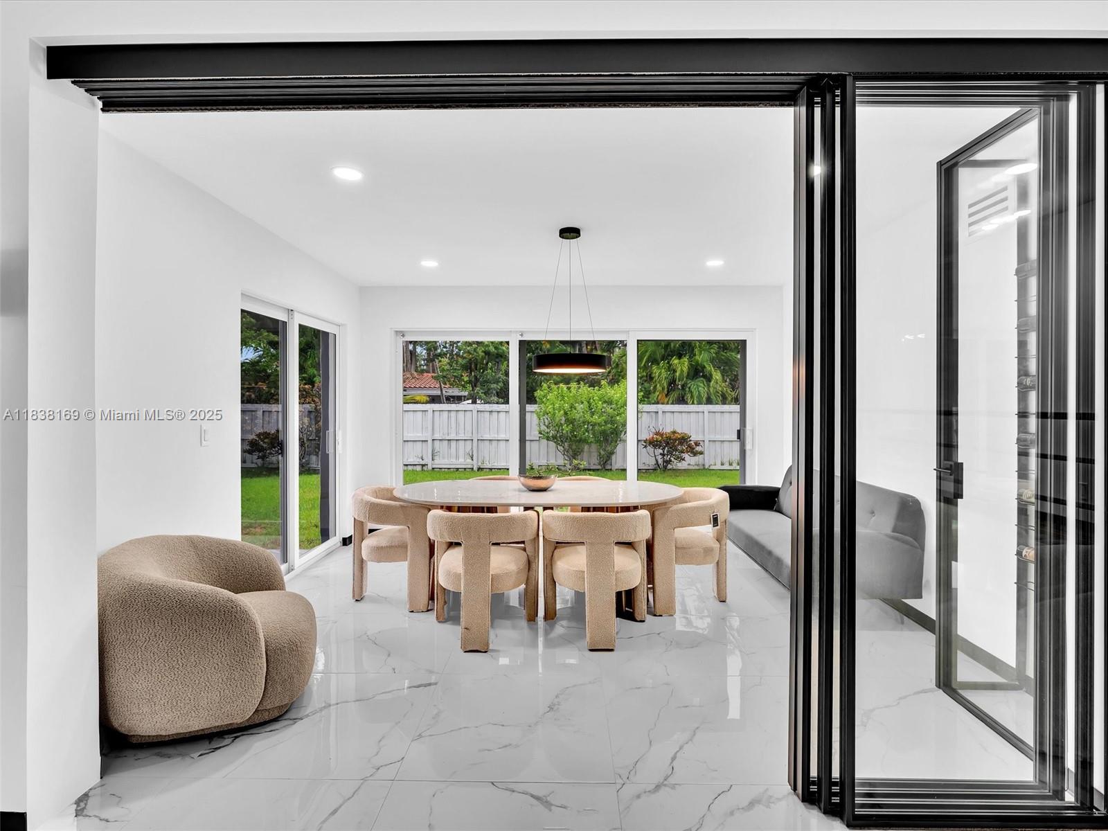 915 N 14th Ave, Hollywood, Florida image 17