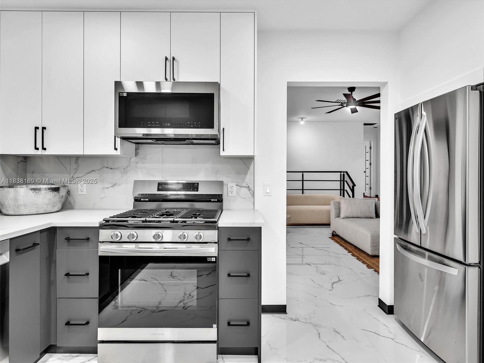915 N 14th Ave, Hollywood, Florida image 19