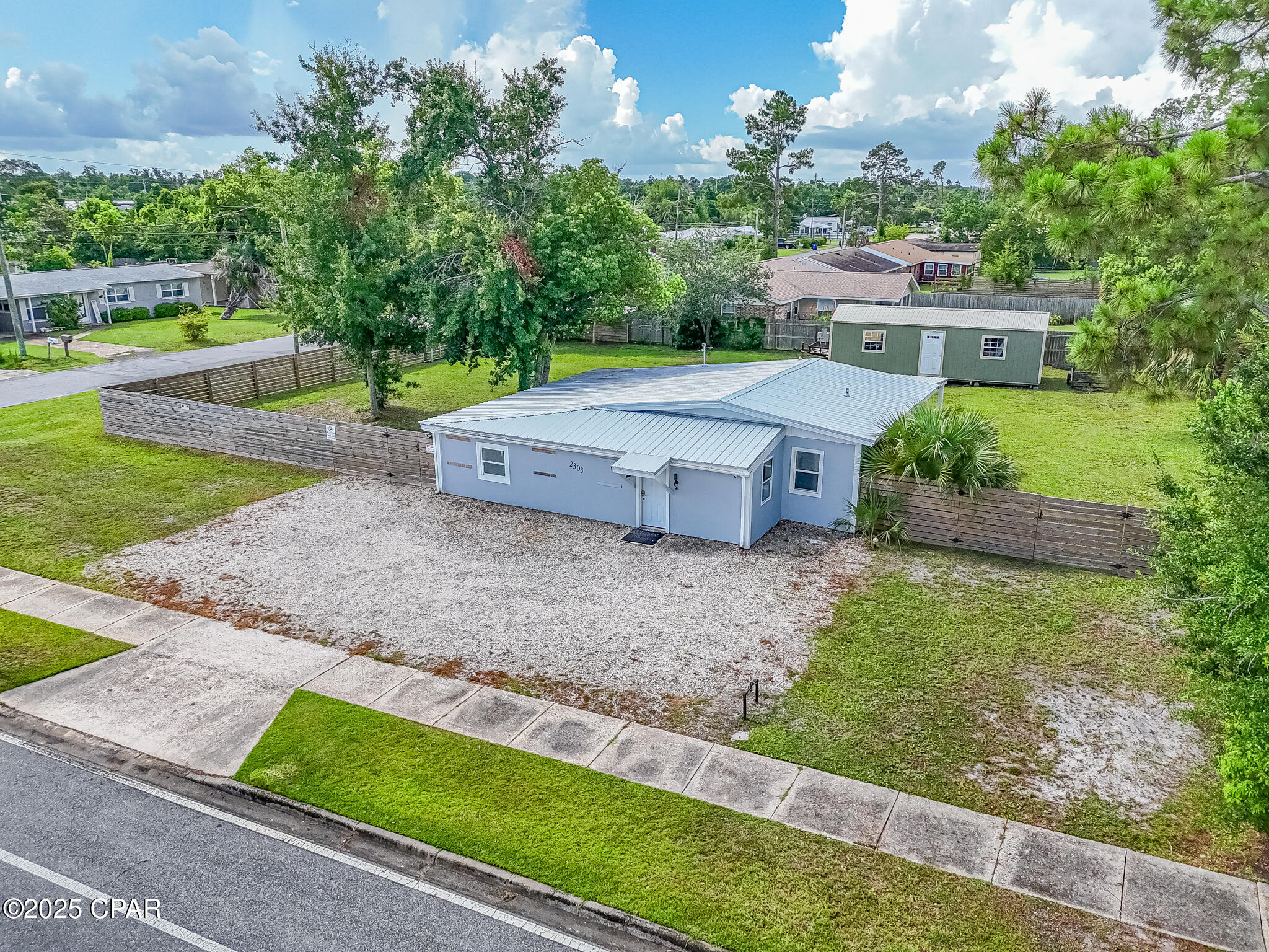 Image 2 For 2303 19th Street