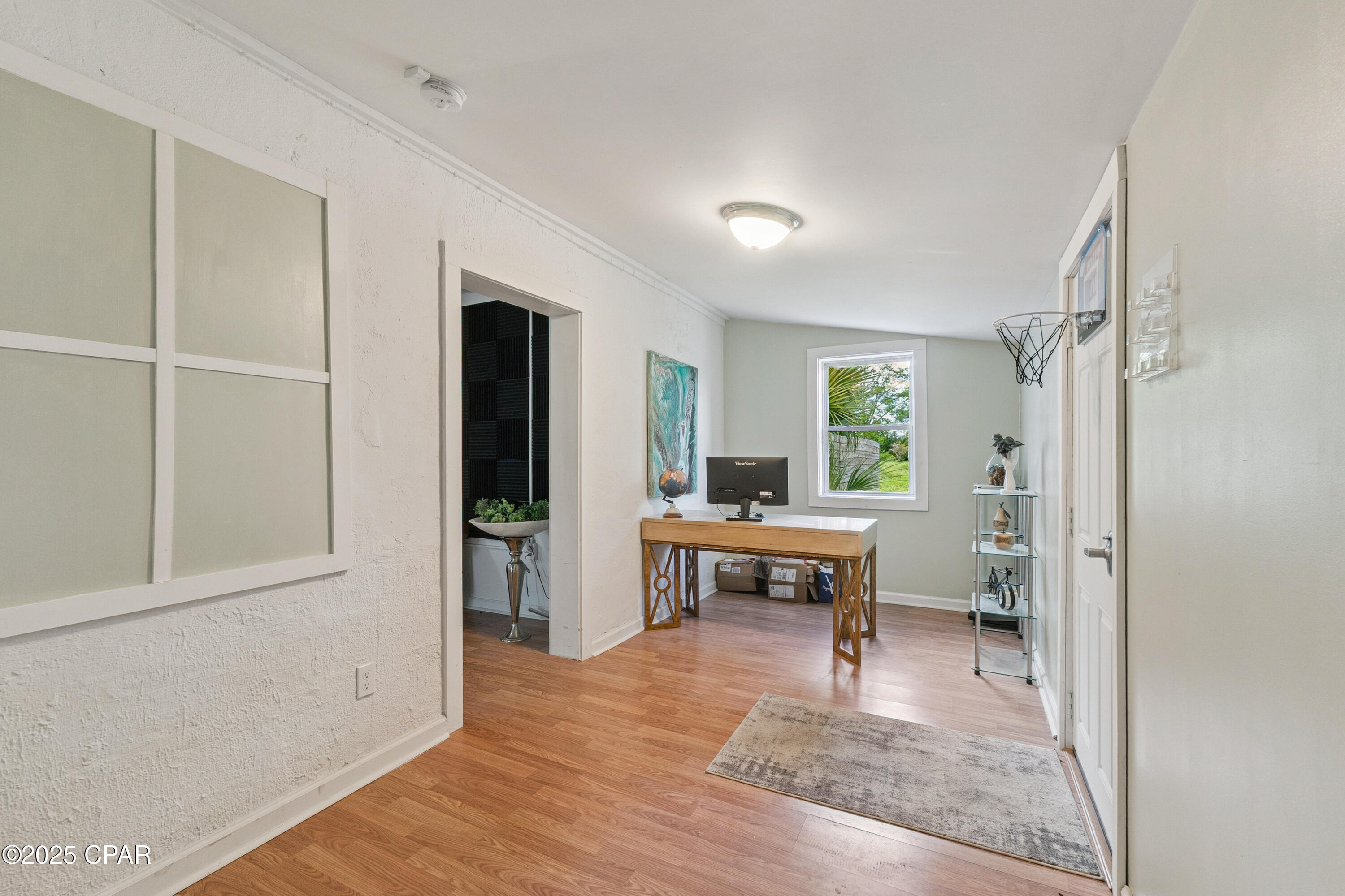 Image 4 For 2303 19th Street