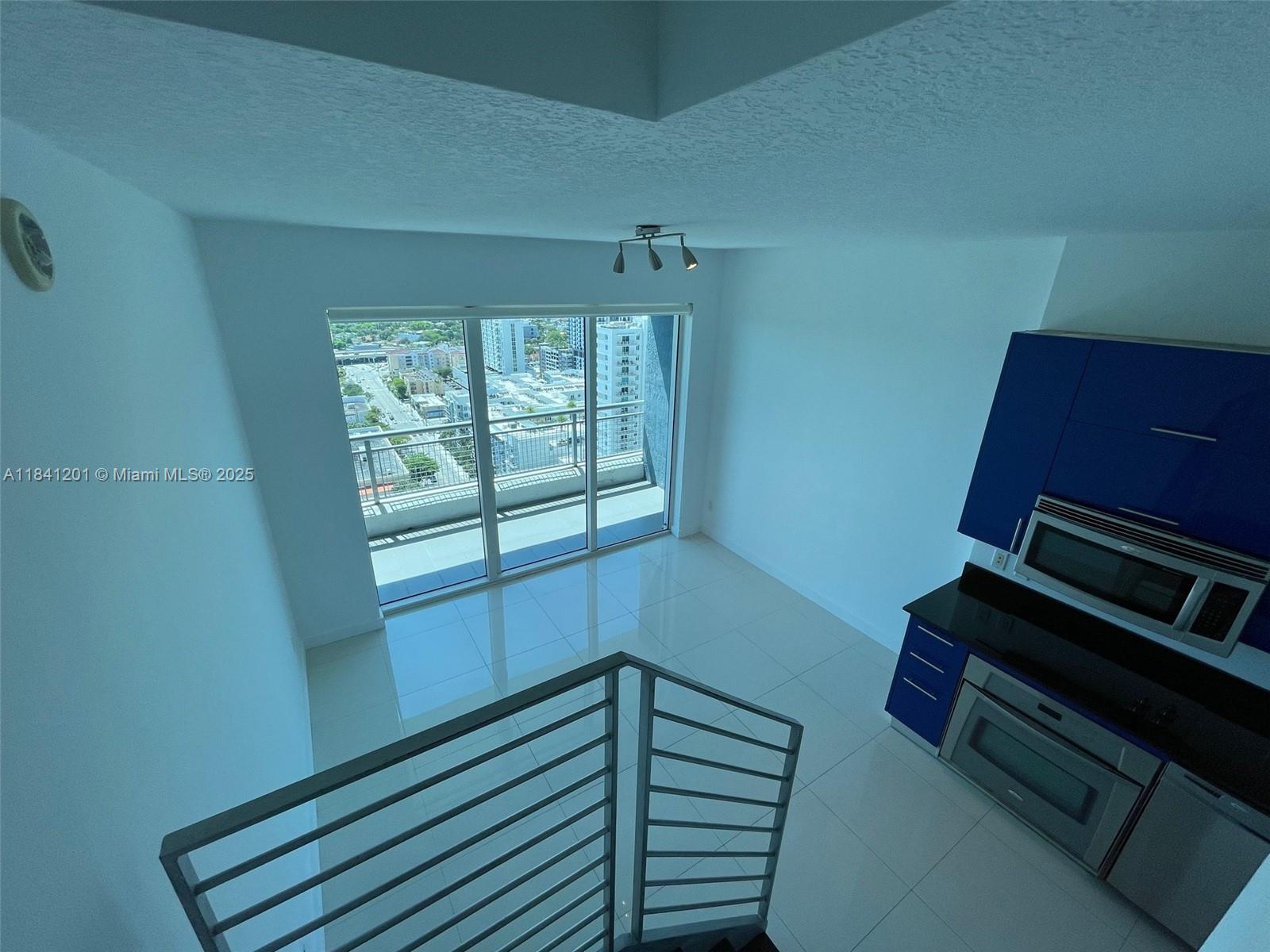60 SW 13th St #2217, Miami FL 33130