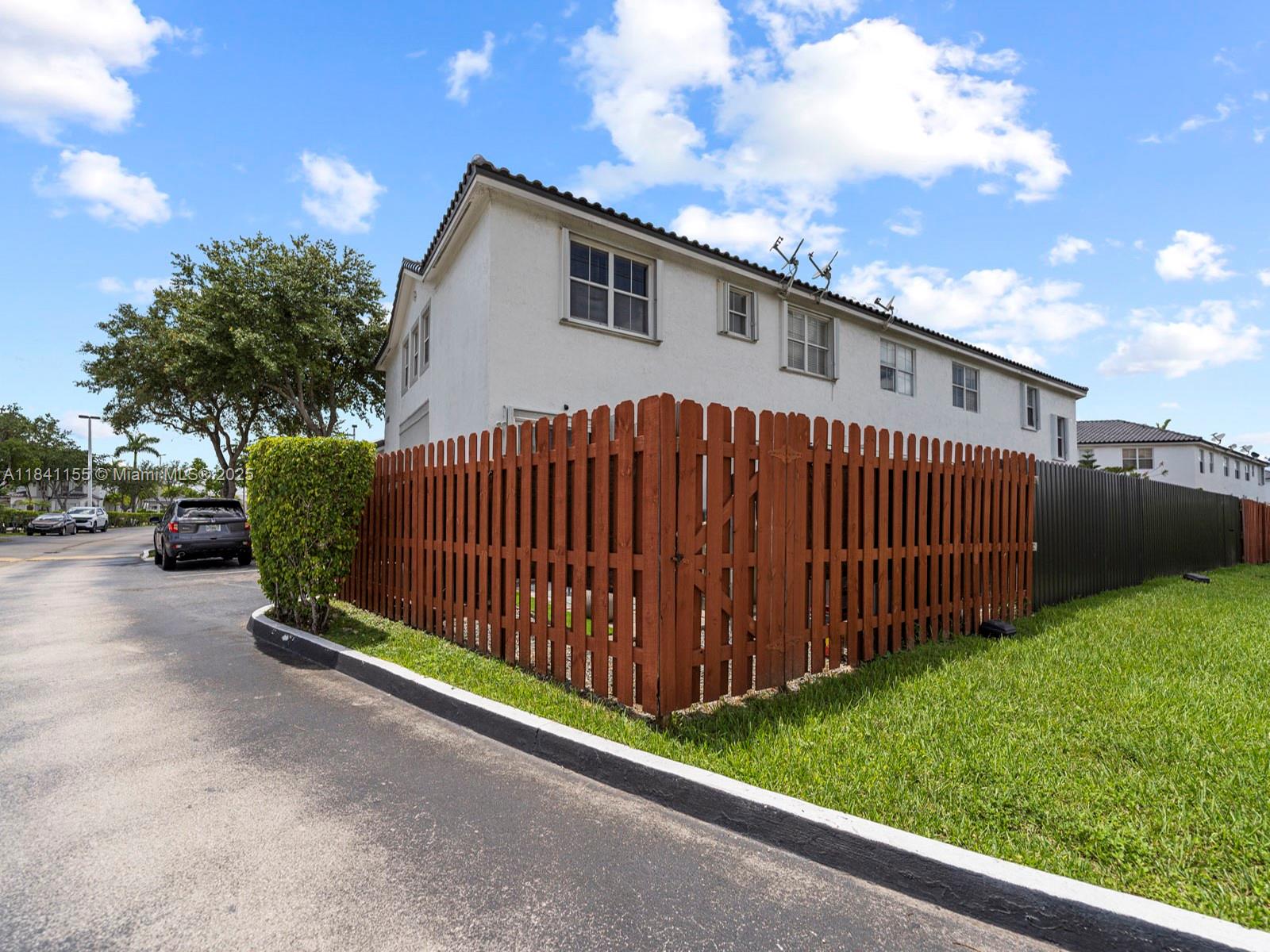 5400 NW 107th Ave #401, Doral, Florida image 26