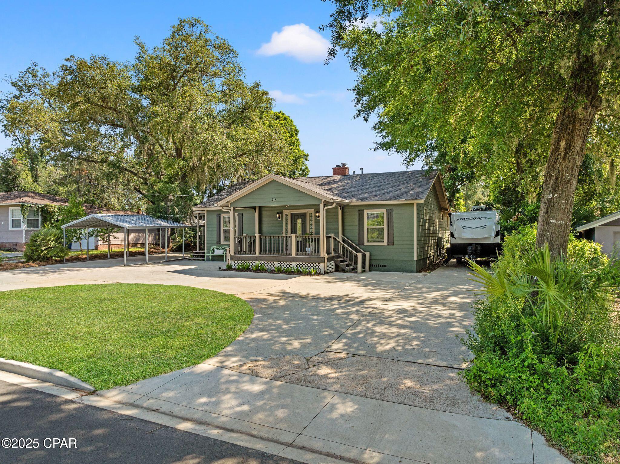 Image 2 For 418 Macarthur Avenue