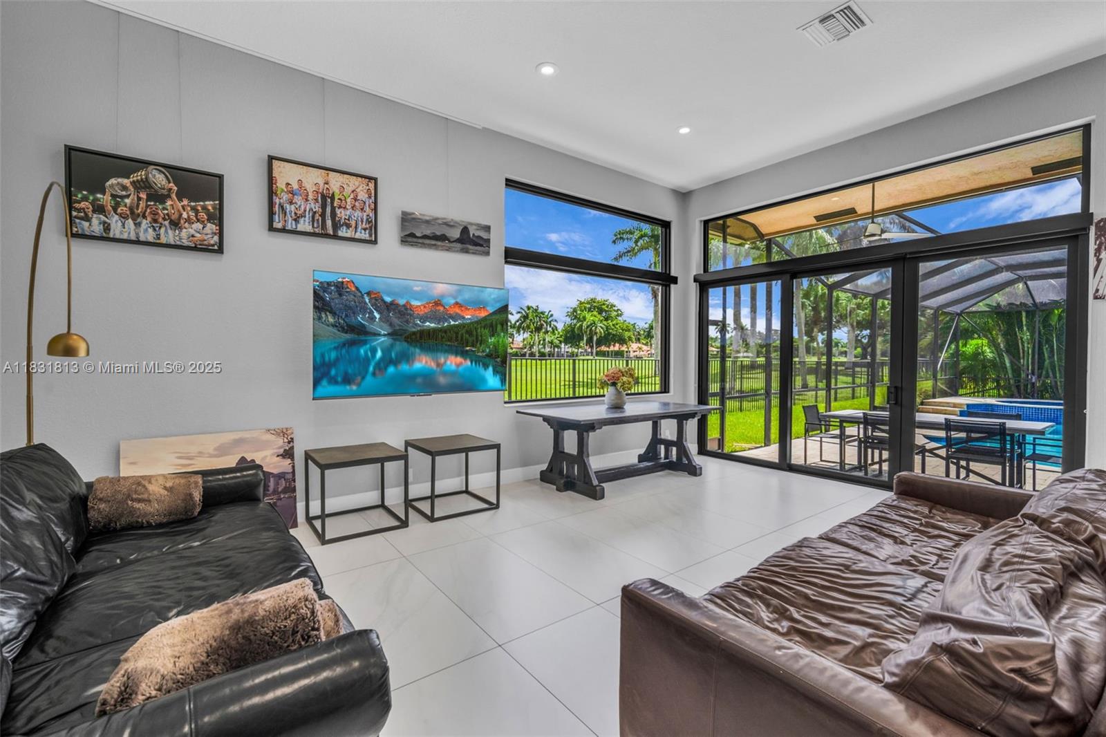 2583 Mayfair Ln, Weston, Florida image 23