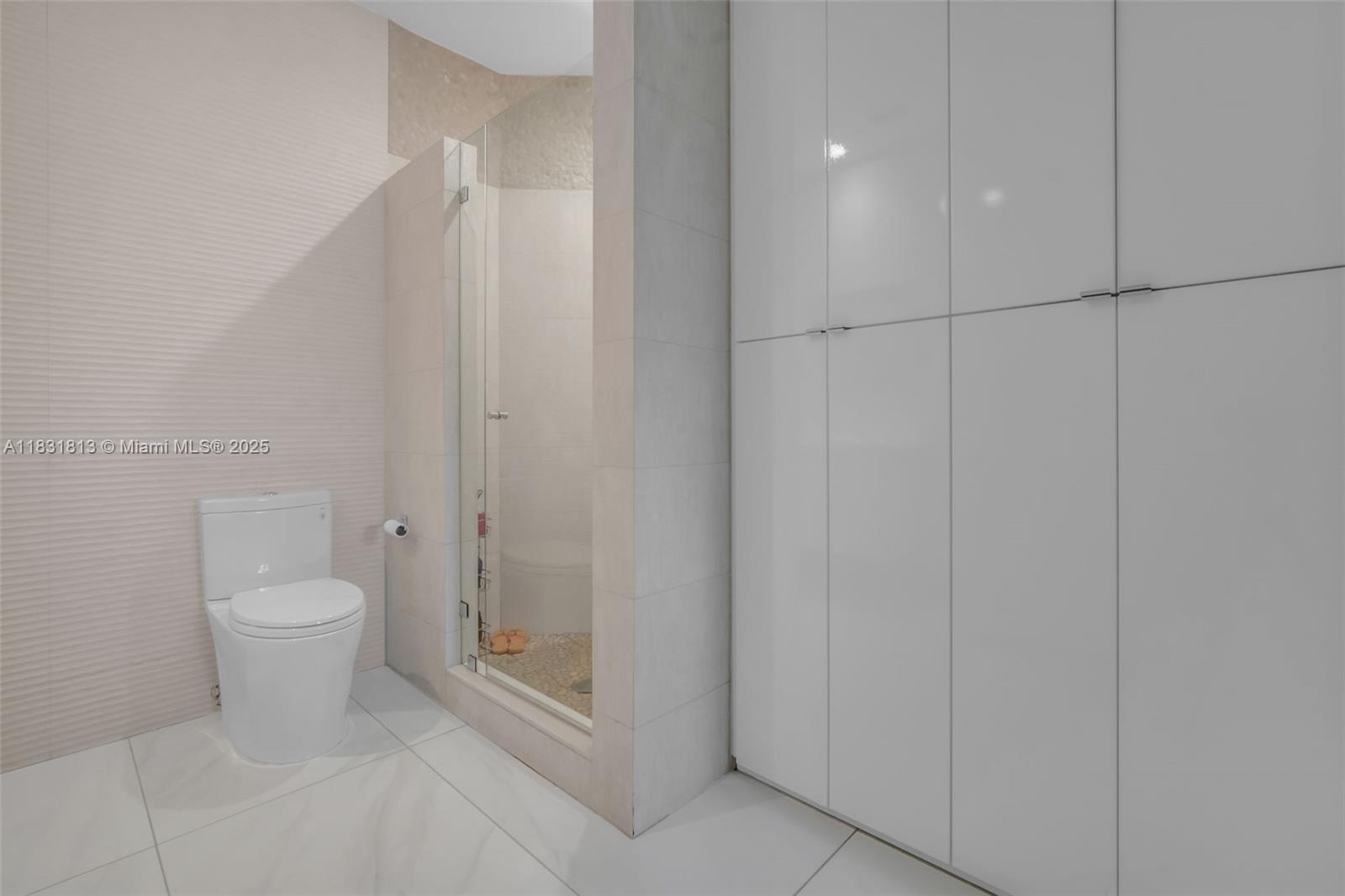 2583 Mayfair Ln, Weston, Florida image 36